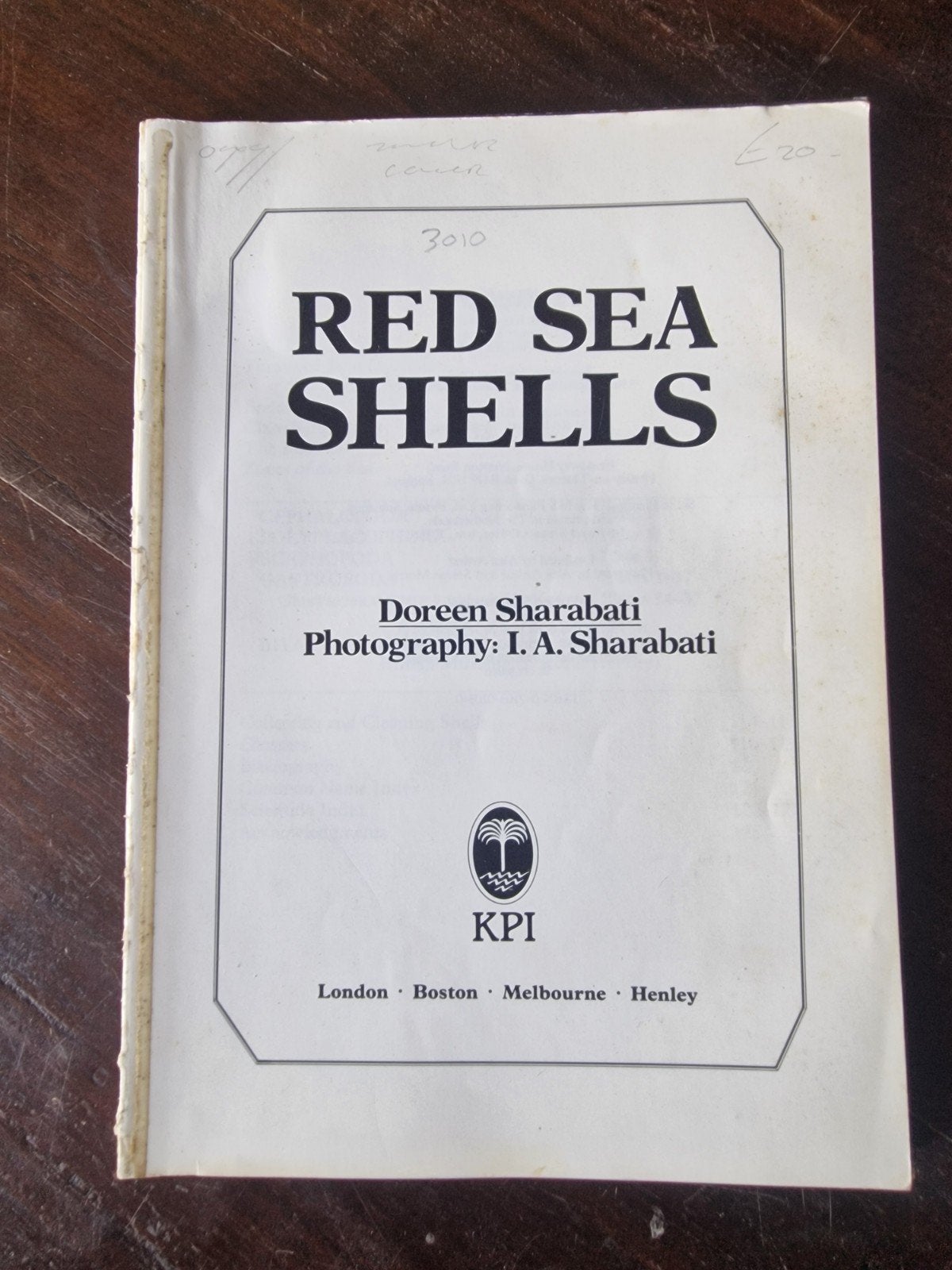 Red Sea Shells - Schelpenboek Rode Zee, Boeken, Ophalen of Verzenden, Gelezen, Natuur algemeen