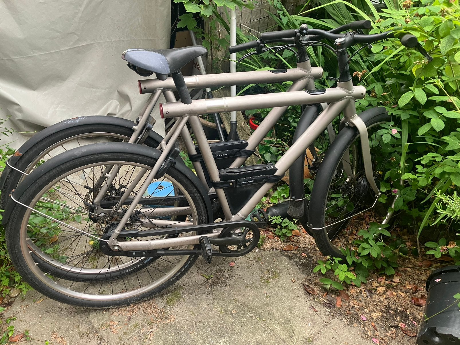 Vanmoof als stationsfiets, Gebruikt, 57 tot 61 cm, Schijfrem, Ophalen