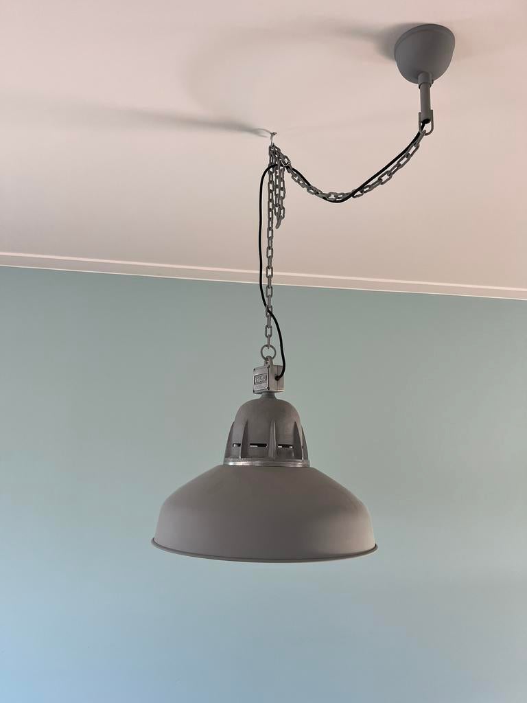Frezoli industriële hanglamp, Ophalen, Zo goed als nieuw