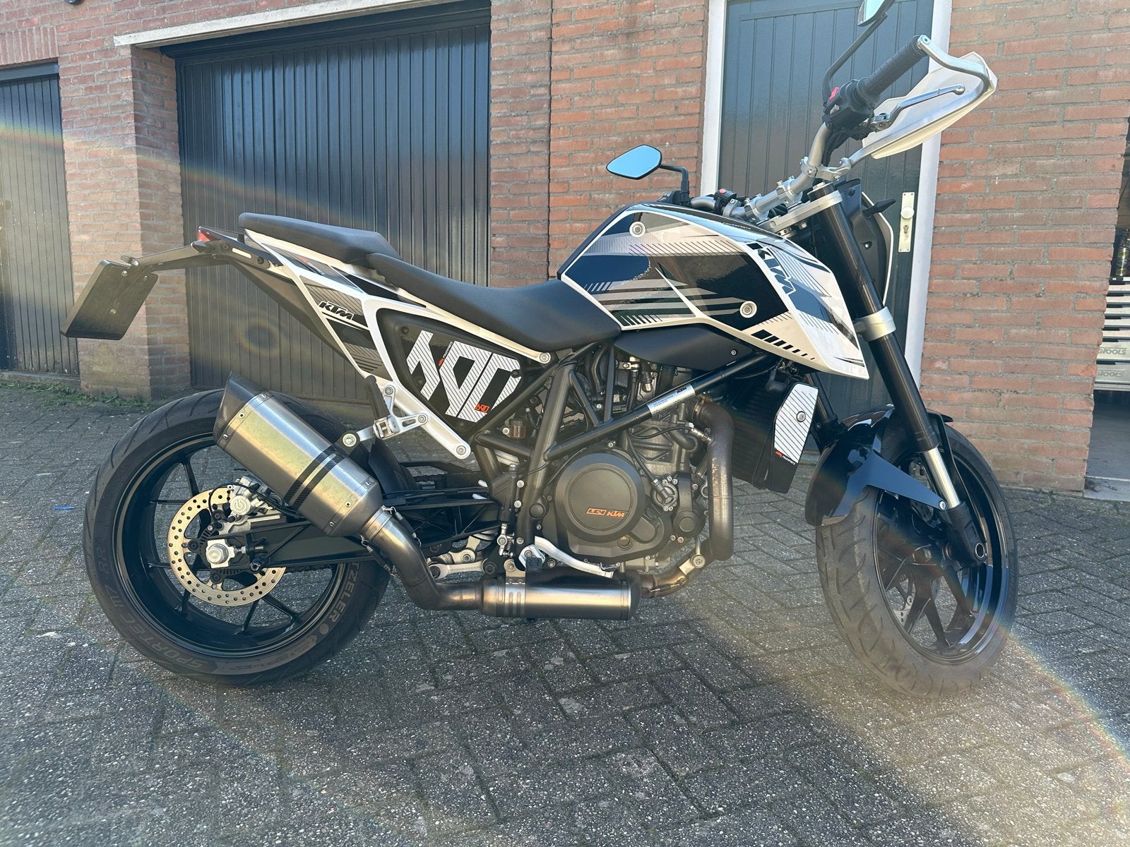 KTM 690 Duke 2017 - Krachtige Naked Bike, Motoren, Motorrijbewijs A, Gebruikt, Particulier, 690 cc