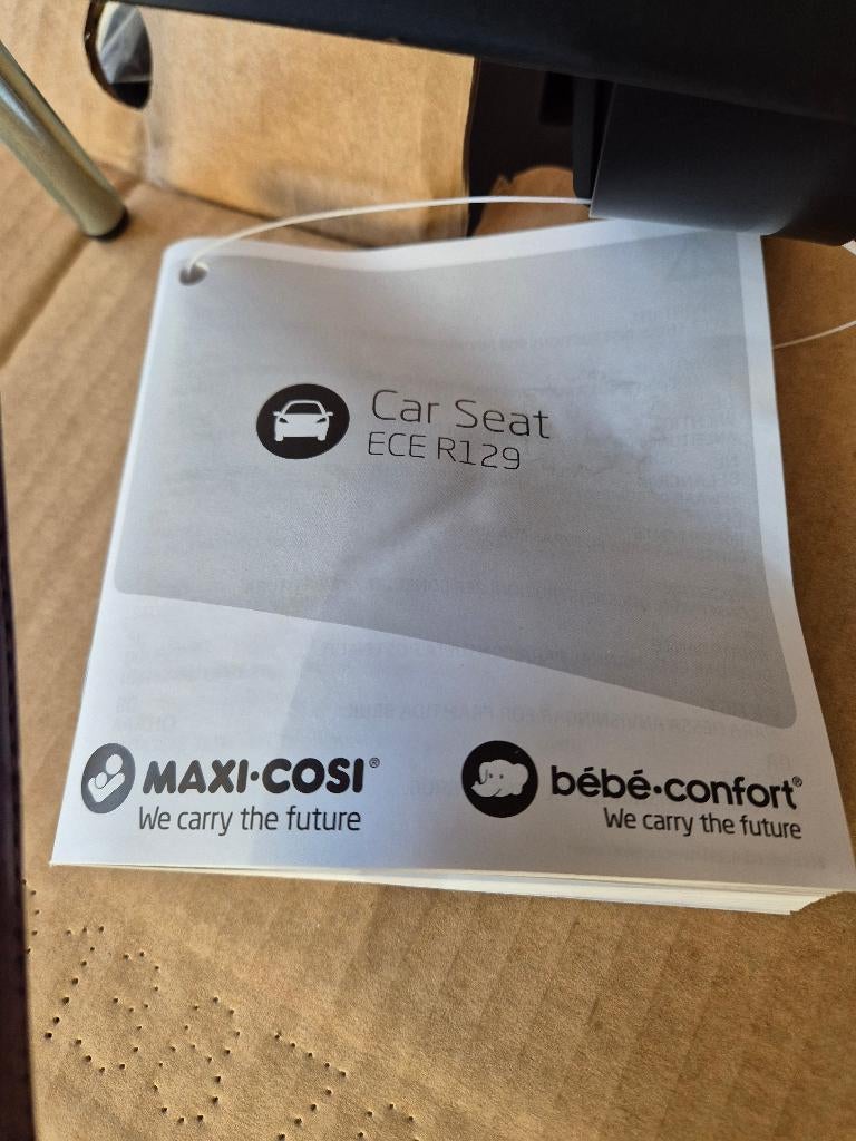 Maxi cosi, Kinderen en Baby's, Autostoeltjes, Ophalen, Autogordel of Isofix, Nieuw, 0 t/m 13 kg