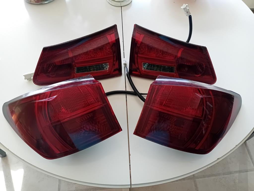 Lexus IS 250 Achterlichten Set (2006) - Goede Staat, Ophalen of Verzenden, Gebruikt, Lexus