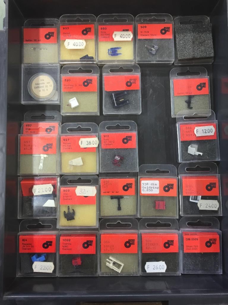 Platenspeler naald - groot assortiment diverse merken, Audio, Tv en Foto, Platenspelers, Nieuw, Platenspeler-onderdeel, Overige merken