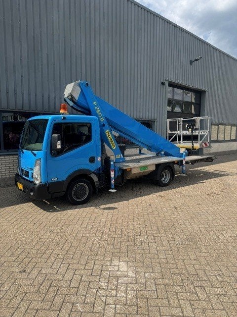 autohoogwerker palfinger P 260 B, Ophalen