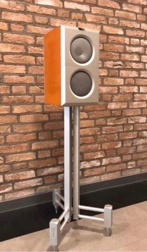Paolo Beduschi speakerset incl stands New made in Italy, Audio, Tv en Foto, Overige merken, Ophalen of Verzenden, Zo goed als nieuw