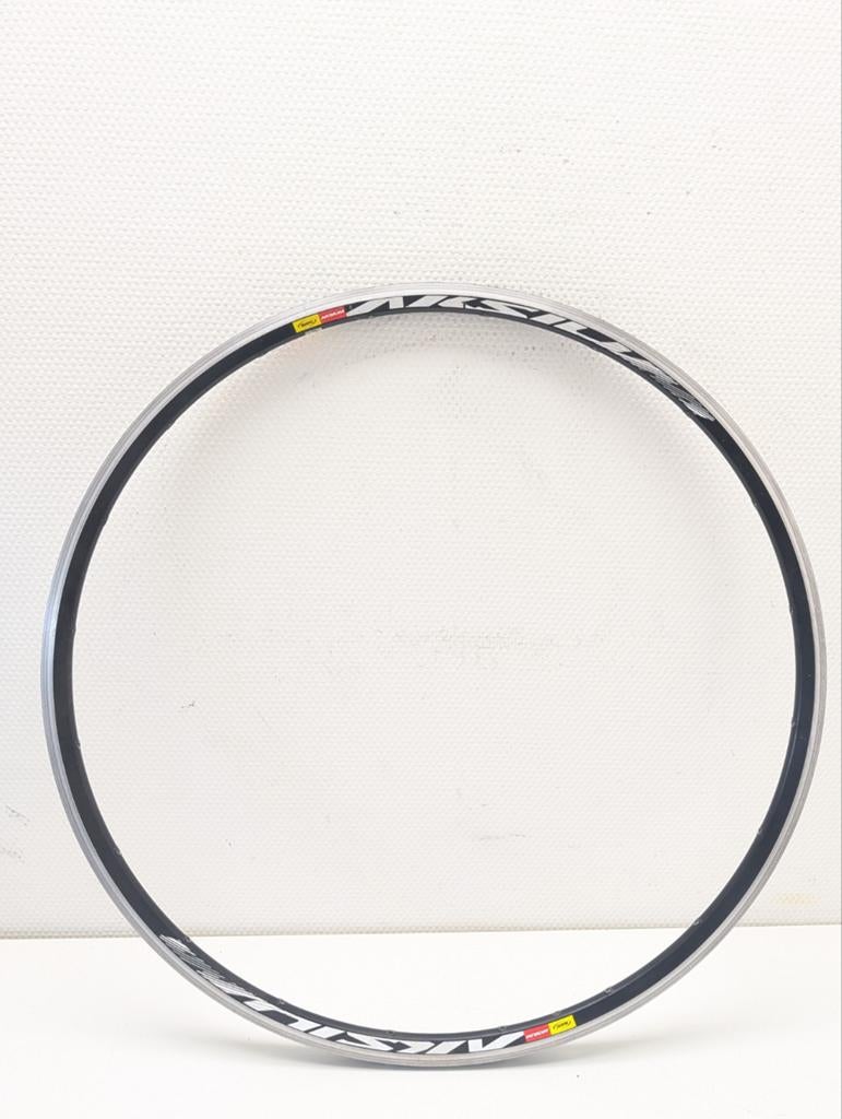 Mavic Aksinum velg 28" zwart, Fietsen en Brommers, Fietsonderdelen, Ophalen of Verzenden, Zo goed als nieuw