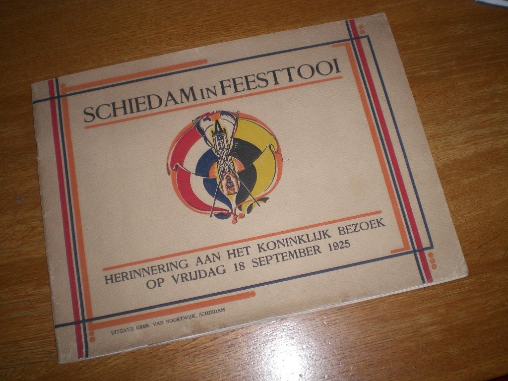 boekwerk 1925 .bezoek vogelvlucht door  Dordrecht wilhelmina, Ophalen of Verzenden