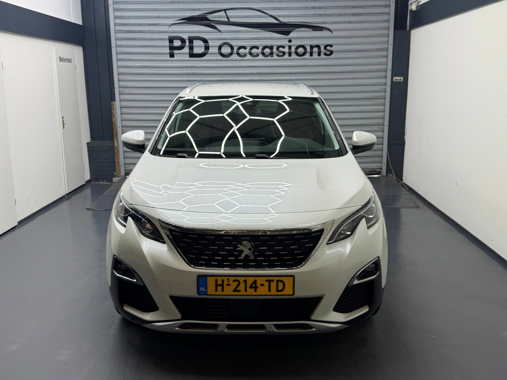Peugeot 3008 1.6 e-THP GT Line - Trekhaak - Dealer onderh. -, Auto's, 4 cilinders, Leder en Stof, Wit, Bedrijf