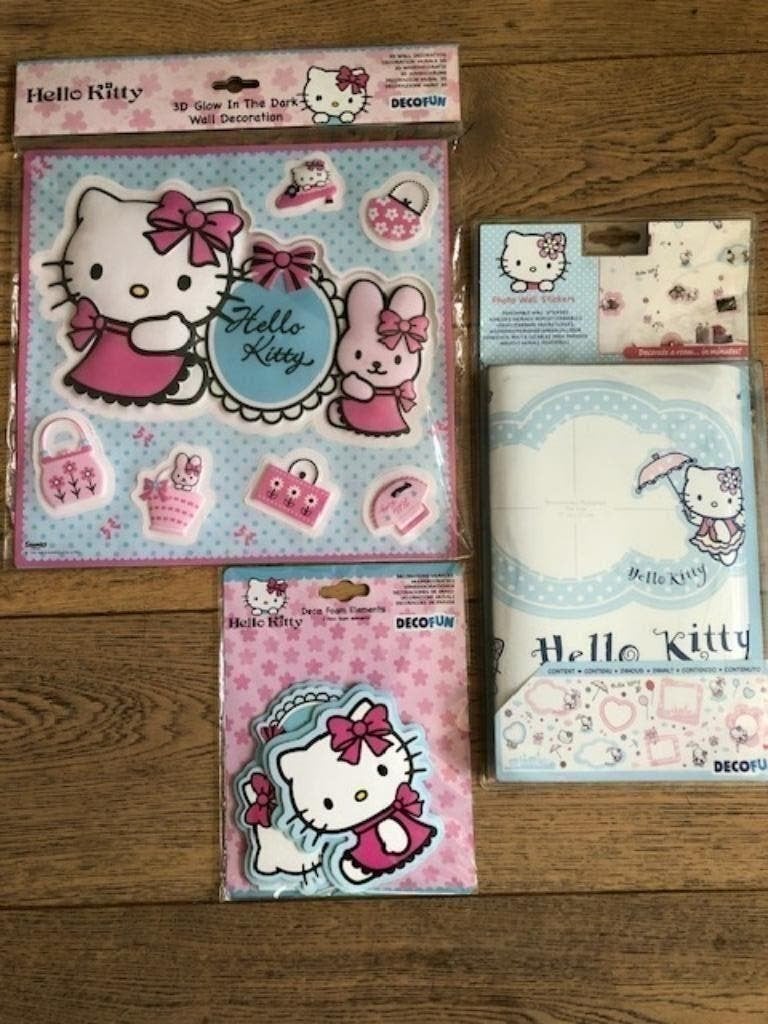 Hello Kitty muurdecoratie set 3 delig *nieuw in verpakking*, Ophalen of Verzenden, Nieuw, Wanddecoratie