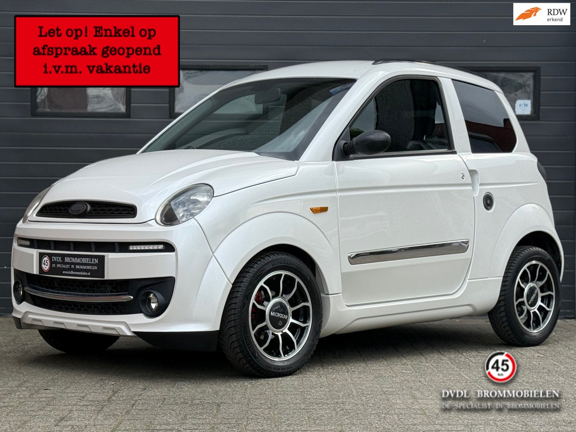 Microcar M.GO Premium DCI AIRCO Brommobiel 2018 1e eig 17dkm, DVDL Brommobielen, Staarten 32
5281PL  Boxtel, NL, Info@dvdlbrommobielen.nl