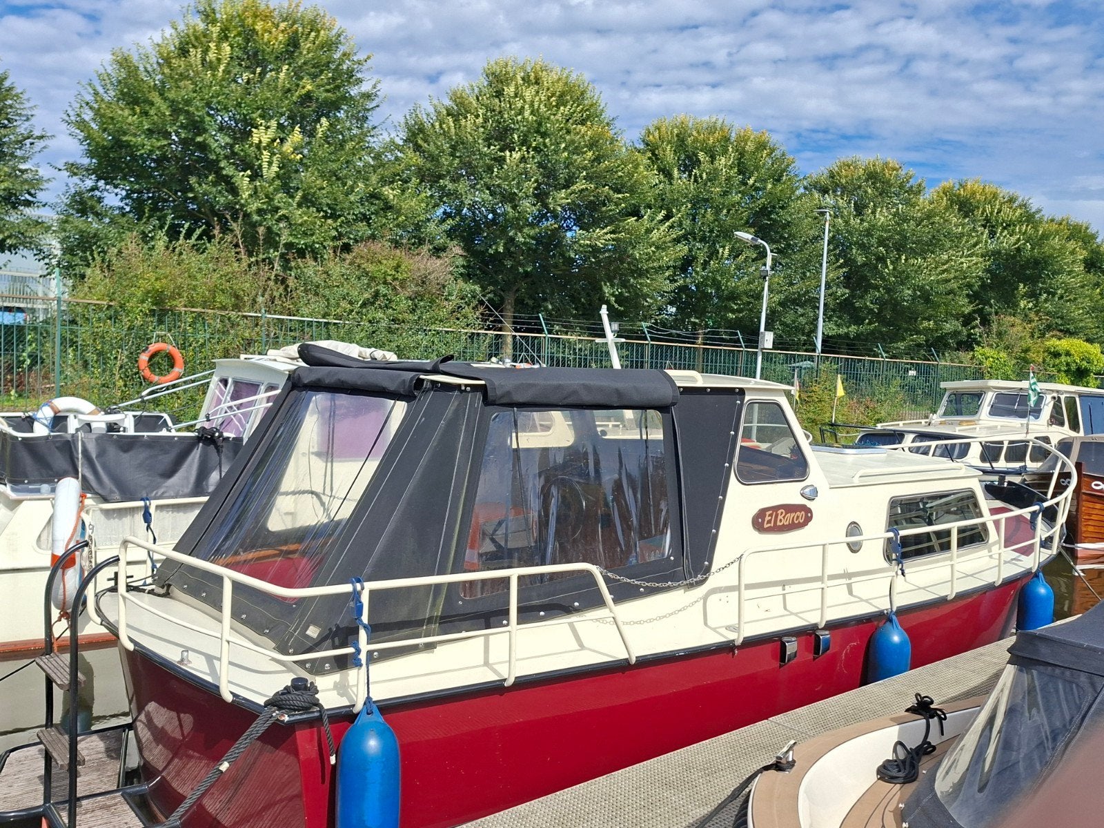 Nette kruiser kajuitboot, ligplaats Rotterdam, Watersport en Boten, Gebruikt, Kajuitboot, Diesel, 85 cm