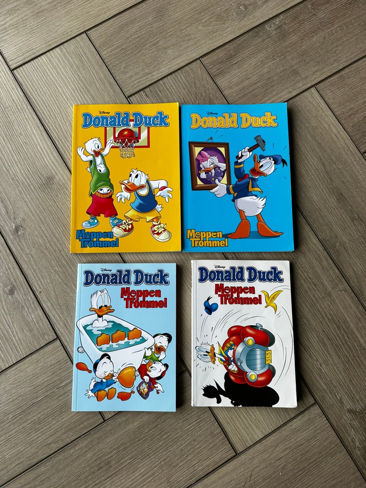 Moppenboeken 6 stuks, Ophalen of Verzenden, Gelezen, Moppen