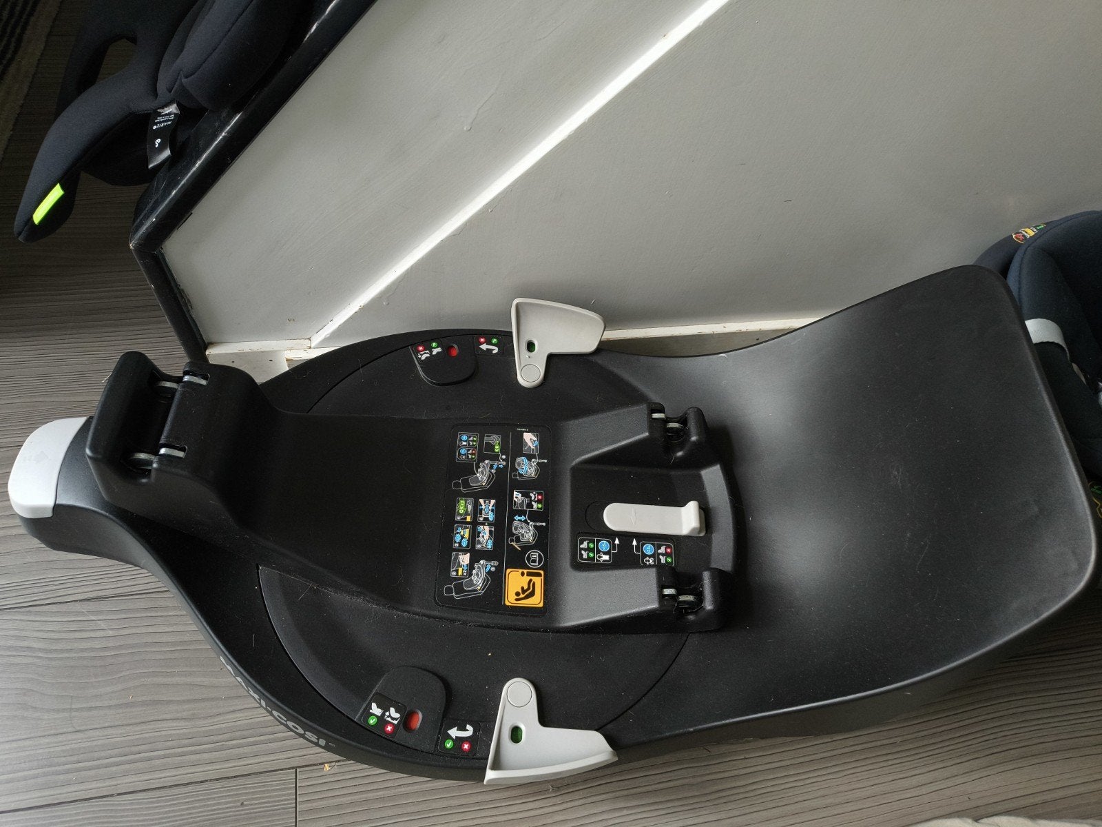 Maxi-Cosi Coral 360 inclusief FamilyFix 360 base, Kinderen en Baby's, Autostoeltjes, Gebruikt, Maxi-Cosi, 0 t/m 13 kg, Isofix