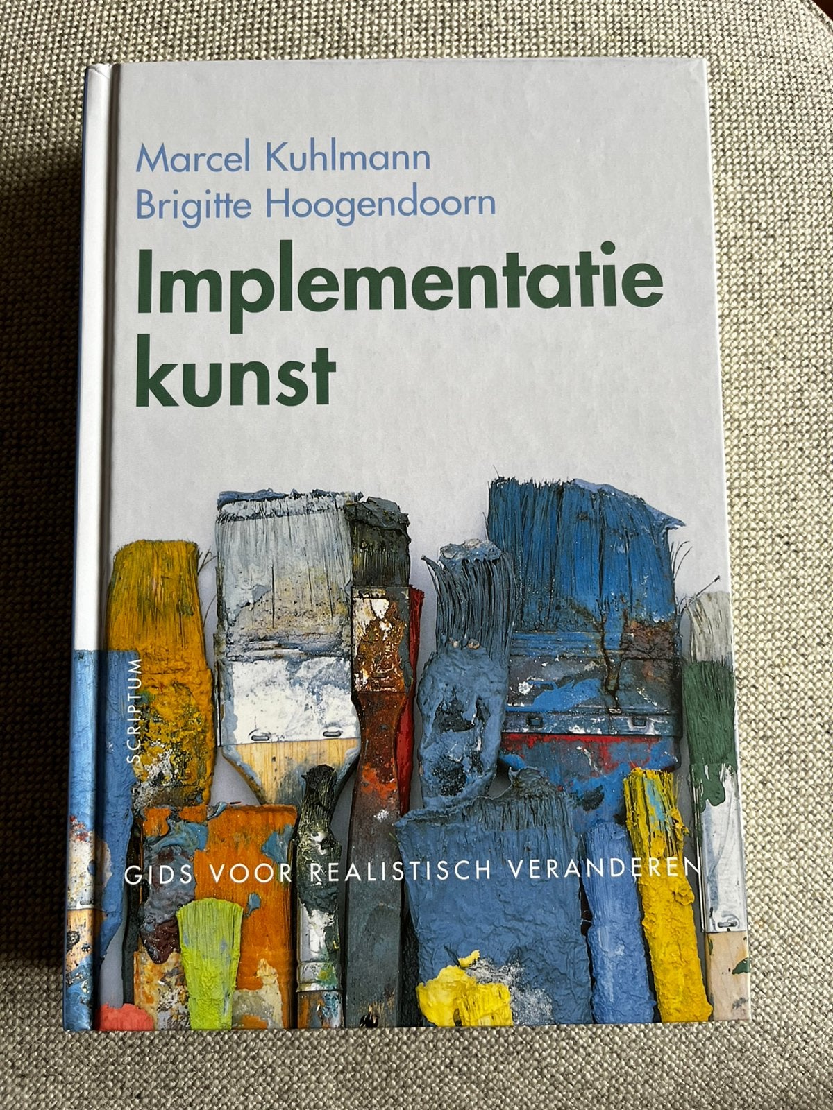 Implementatie kunst - Kuhlmann & Hoogendoorn, Ophalen of Verzenden, Zo goed als nieuw