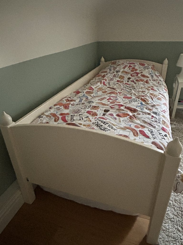 Disney Small World bed en 3 Deurs kast, Ophalen, 85 tot 100 cm, Gebruikt, Lattenbodem