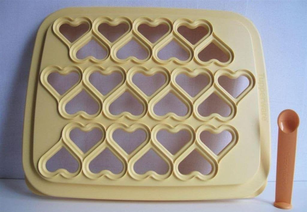 T038 Deeghapjesmaker, Ravioli maker, Tupperware, Ophalen of Verzenden, Nieuw, Geel, Overige typen