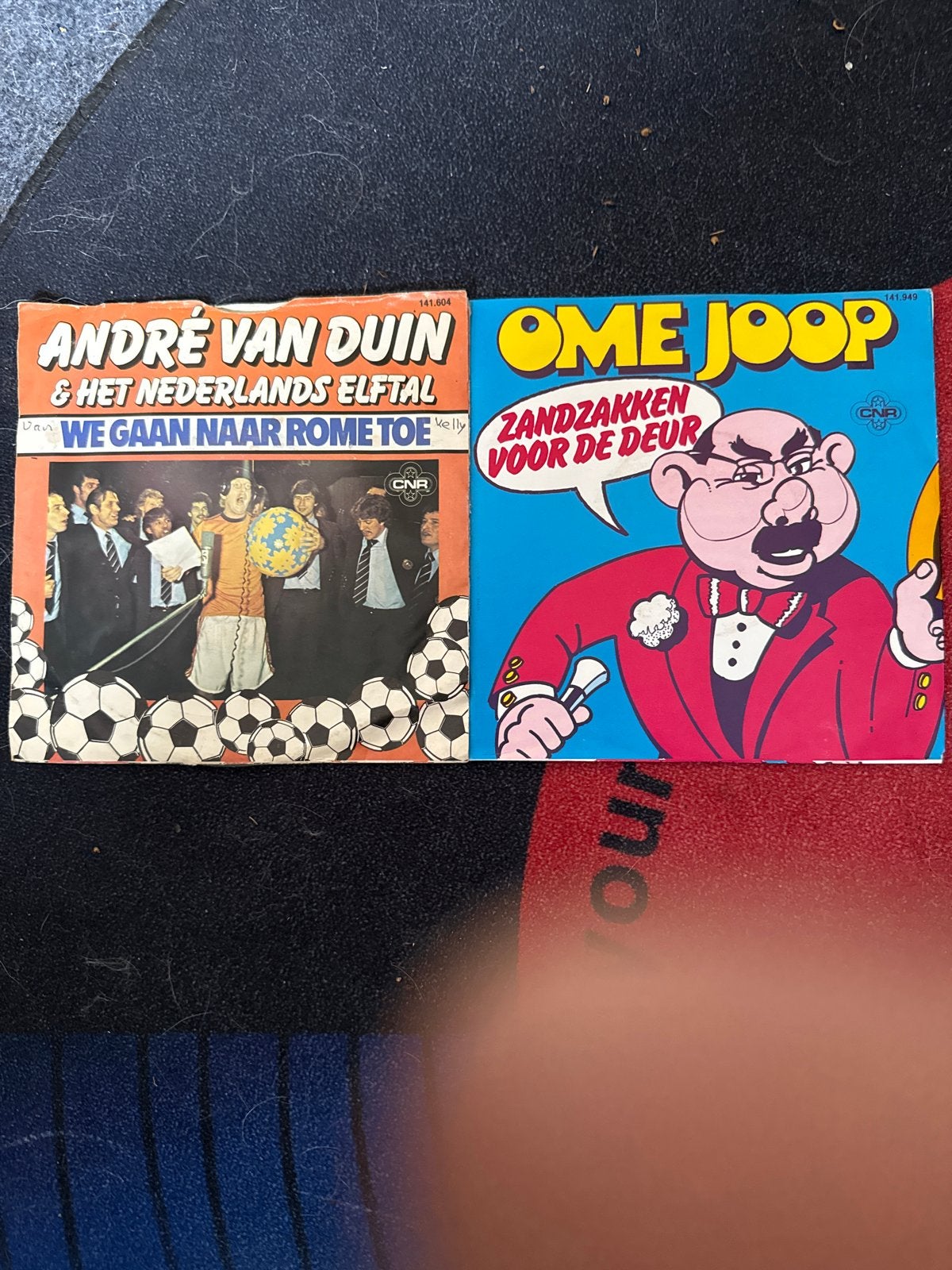 André van Duin & Ome Joop - 2 singles, Gebruikt, 7 inch, Ophalen of Verzenden, EP
