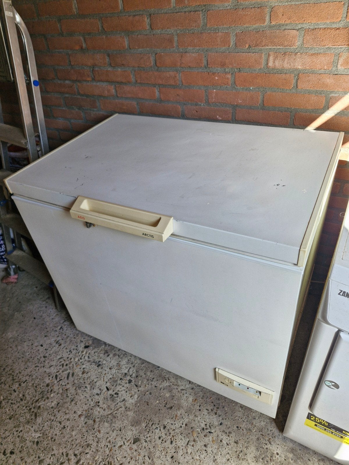 AEG Arctis vrieskist 160 liter, Witgoed en Apparatuur, Vriezers en Diepvrieskisten, 85 tot 120 cm, Vrieskist, Gebruikt, Ophalen of Verzenden