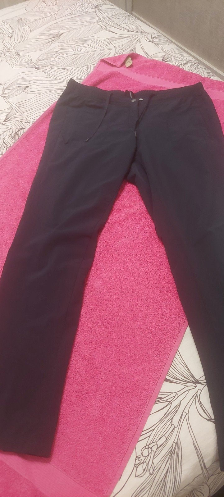 Sjeng Sportbroek Dames - Donkerblauw, Maat L, Blauw, Sjeng, Maat 42/44 (L), Ophalen of Verzenden