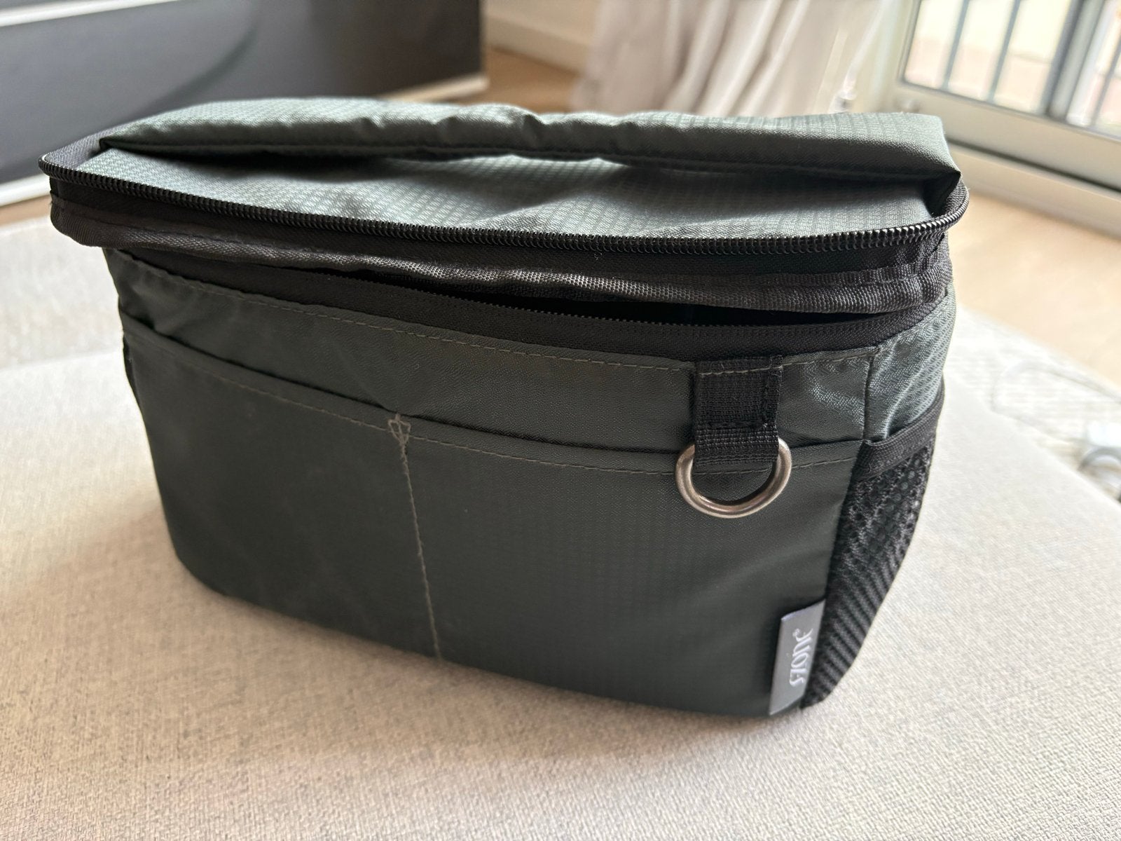 Cameratas of insert - donkergroen, Overige merken, Pouch, Gevoerd, Ophalen of Verzenden