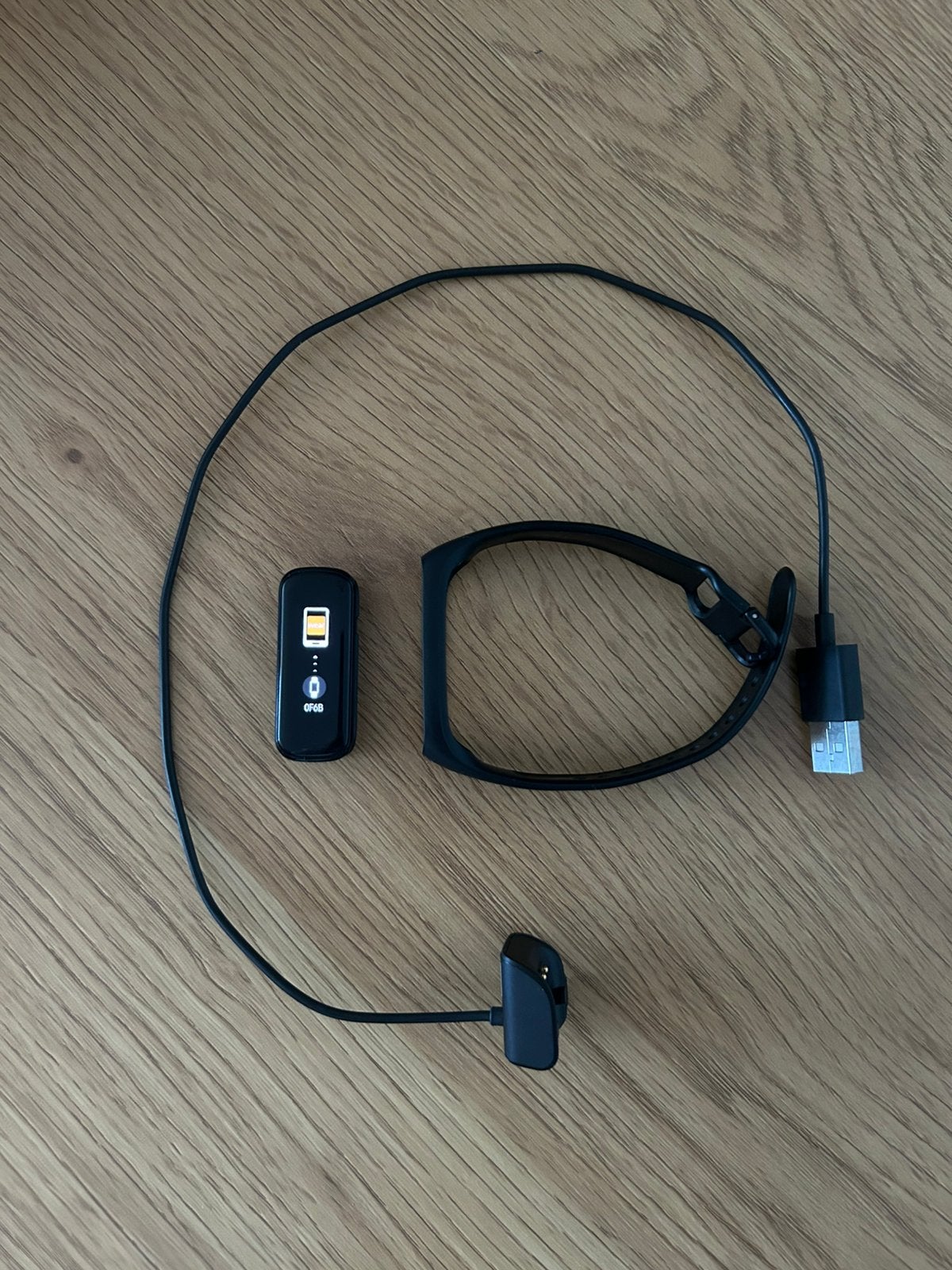 Samsung galaxy fit 2 met oplader, Ophalen, Zwart, Zo goed als nieuw, Waterdicht