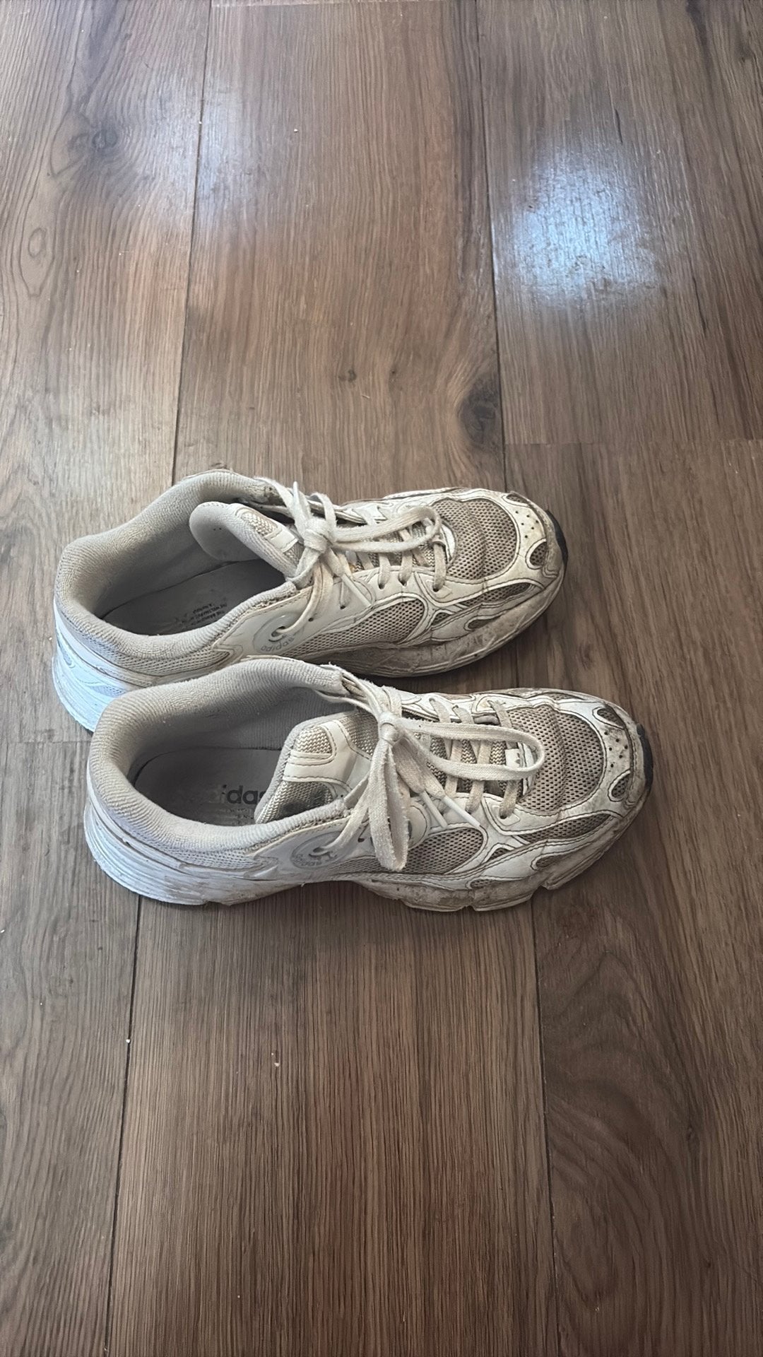 Adidas 38,5, Wit, Ophalen of Verzenden, Sneakers of Gympen, Gedragen