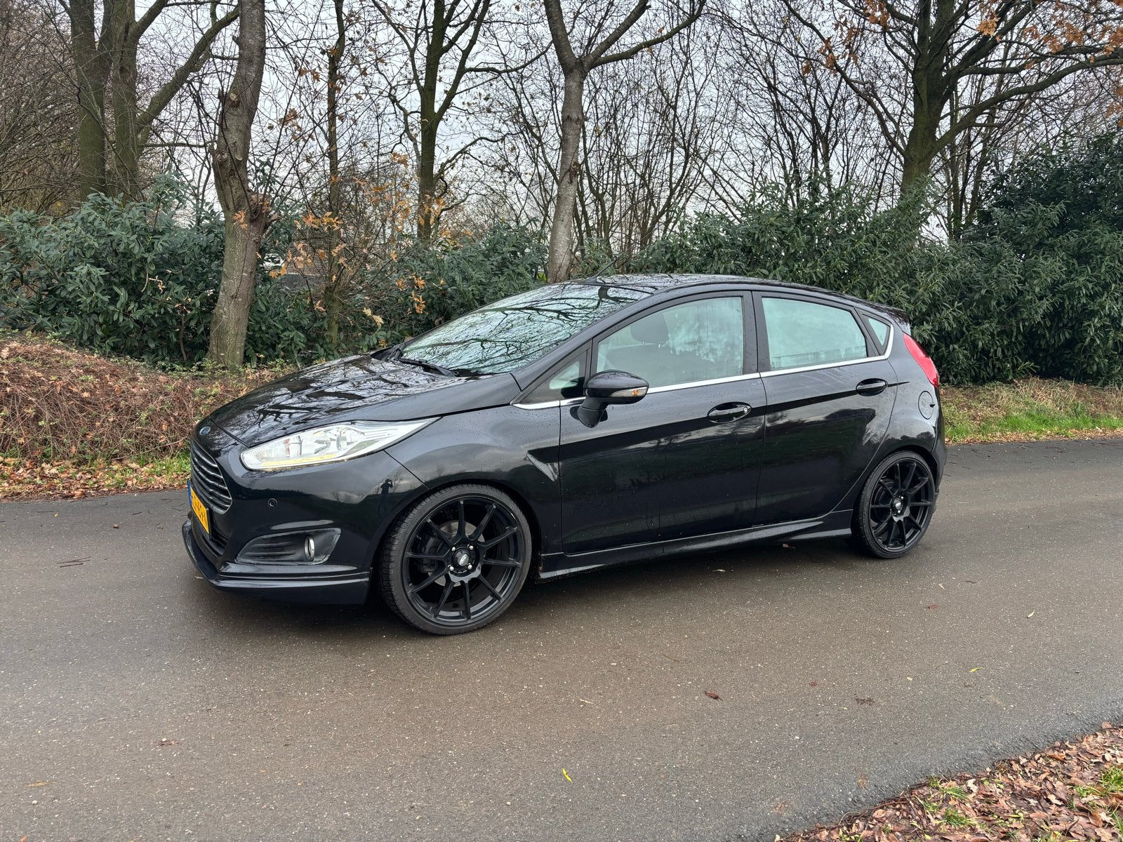 Ford Fiesta titanium 2013 sportief, Auto's, Zwart, 525 kg, Multifunctioneel stuurwiel, Handgeschakeld