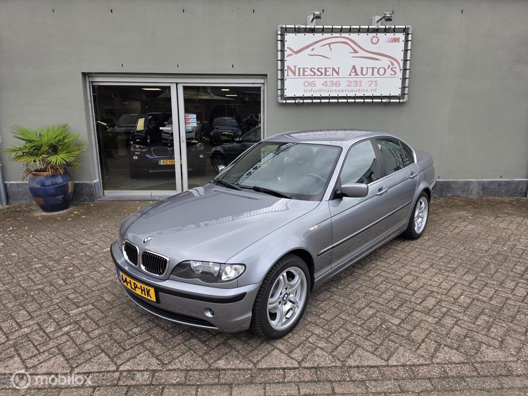 BMW 3-serie e46 318i Special Executive NL auto Uniek!, Automaat, Achterwielaandrijving, 1995 cc, Bedrijf