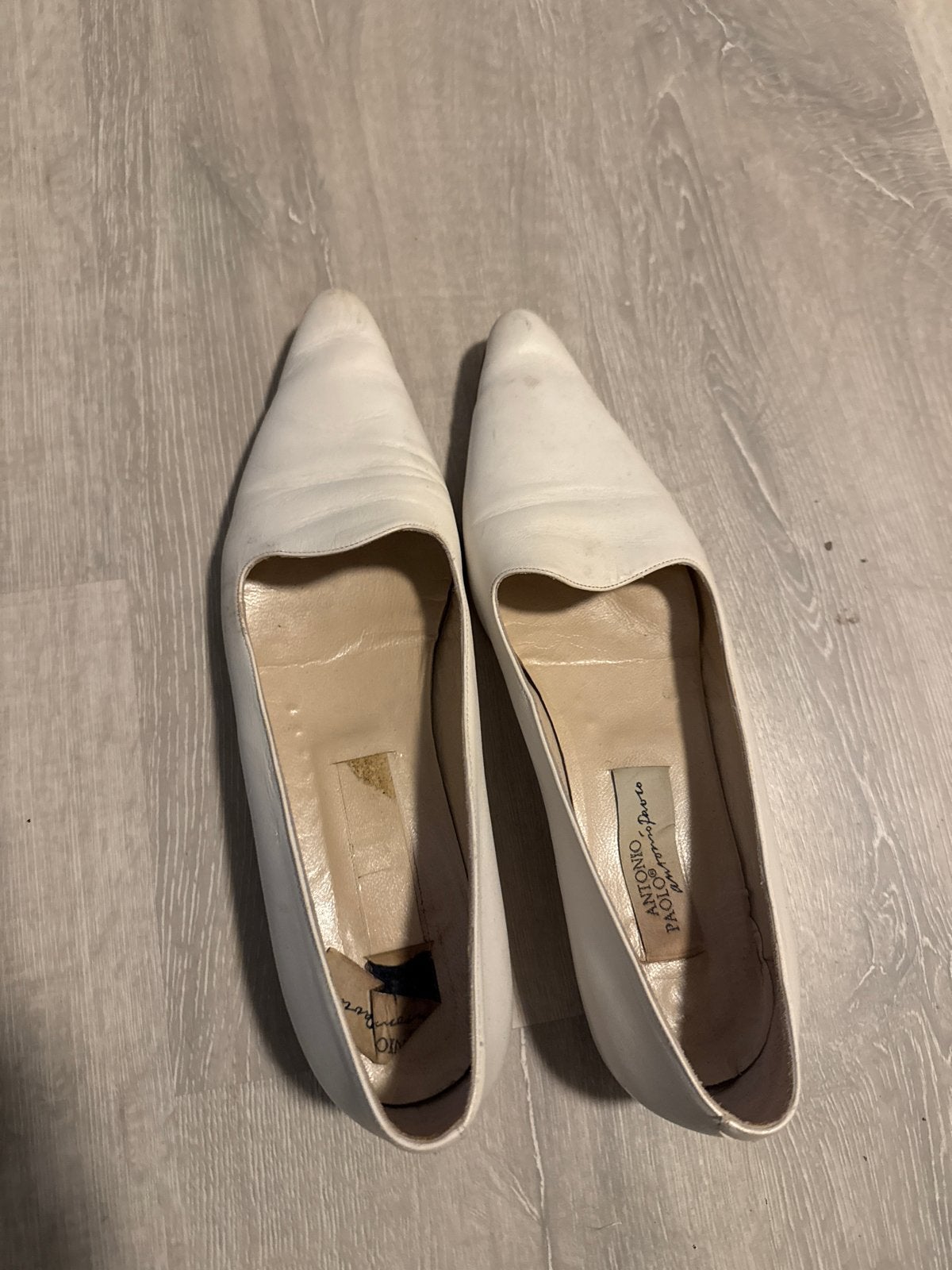 Witte Antonio Paolo pumps - Maat 39.5, Kleding | Dames, Ophalen of Verzenden, Gedragen, Wit, Pumps