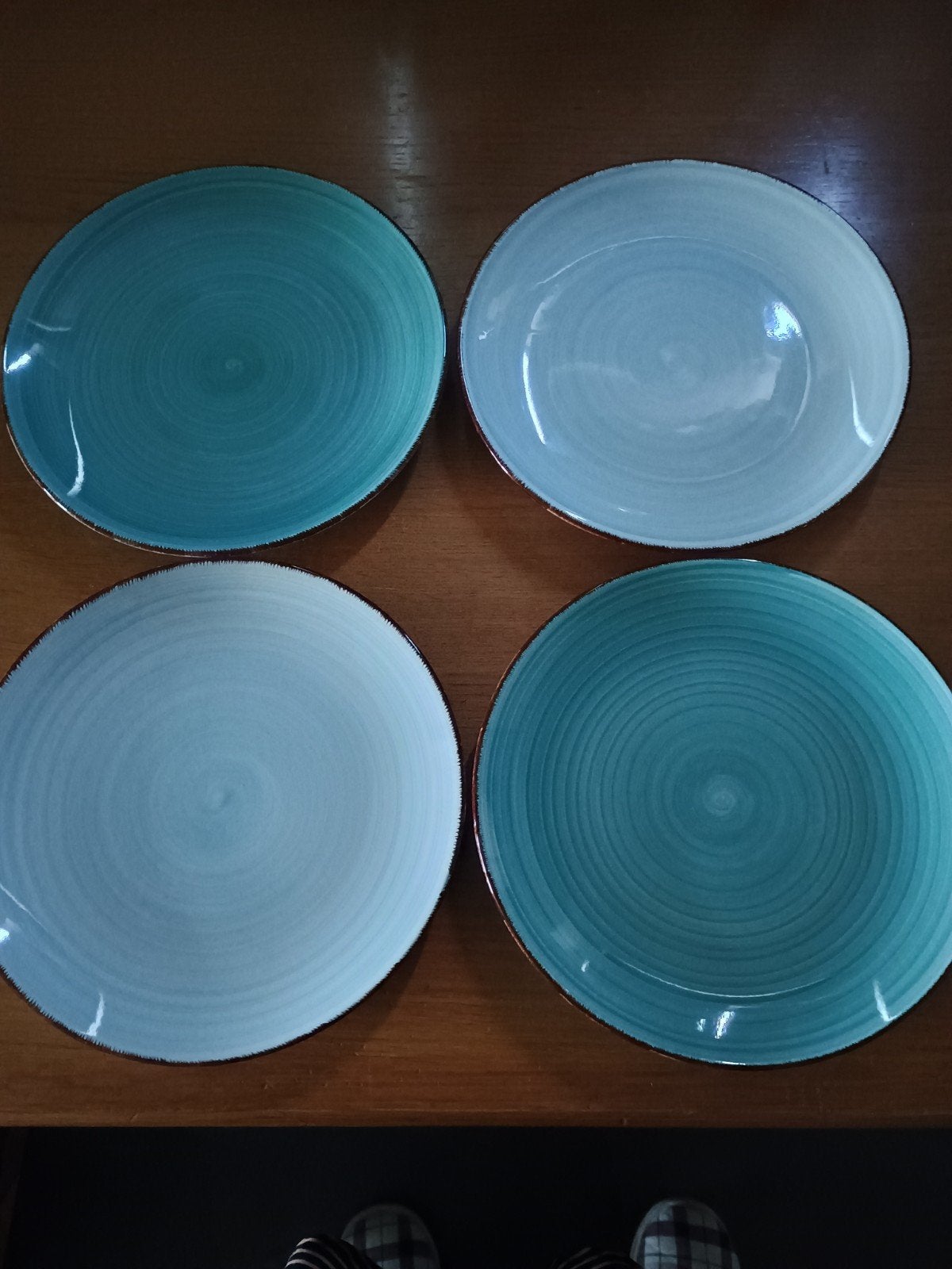 Grote borden in blauw/groen tinten, Ophalen