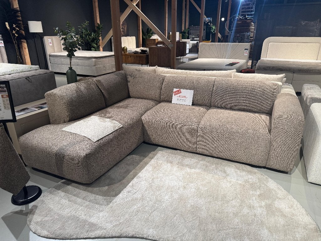 Opruimingsactie | hoekbank | loungebank Poef stoel | Utrecht, Ophalen, Info@trendvortex.com, 4131 NH, Hoekbank