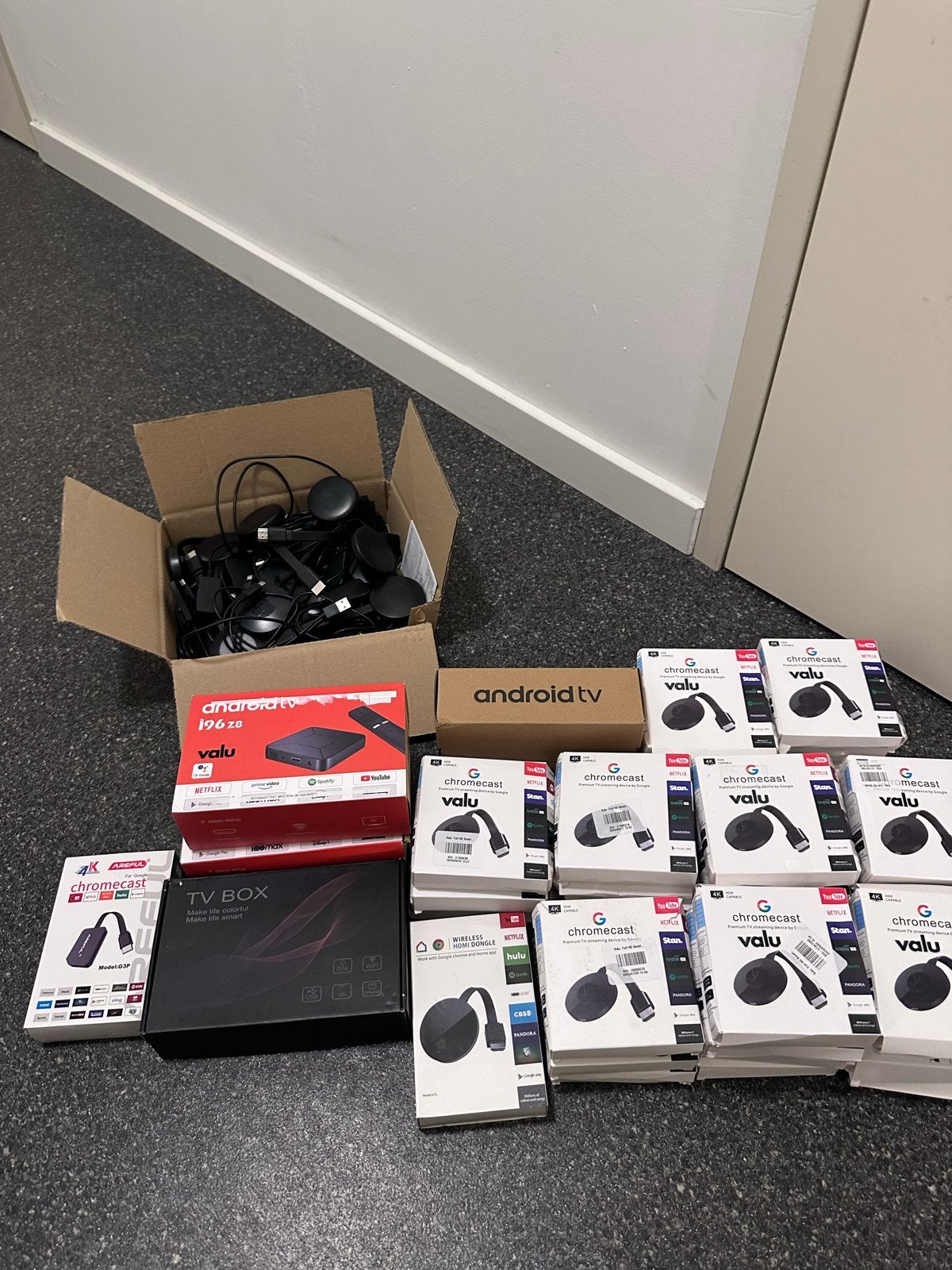 Partij Chromecast en Android TV Boxen - Nieuw in doos, Ophalen of Verzenden, Nieuw, HDMI, Zonder harde schijf