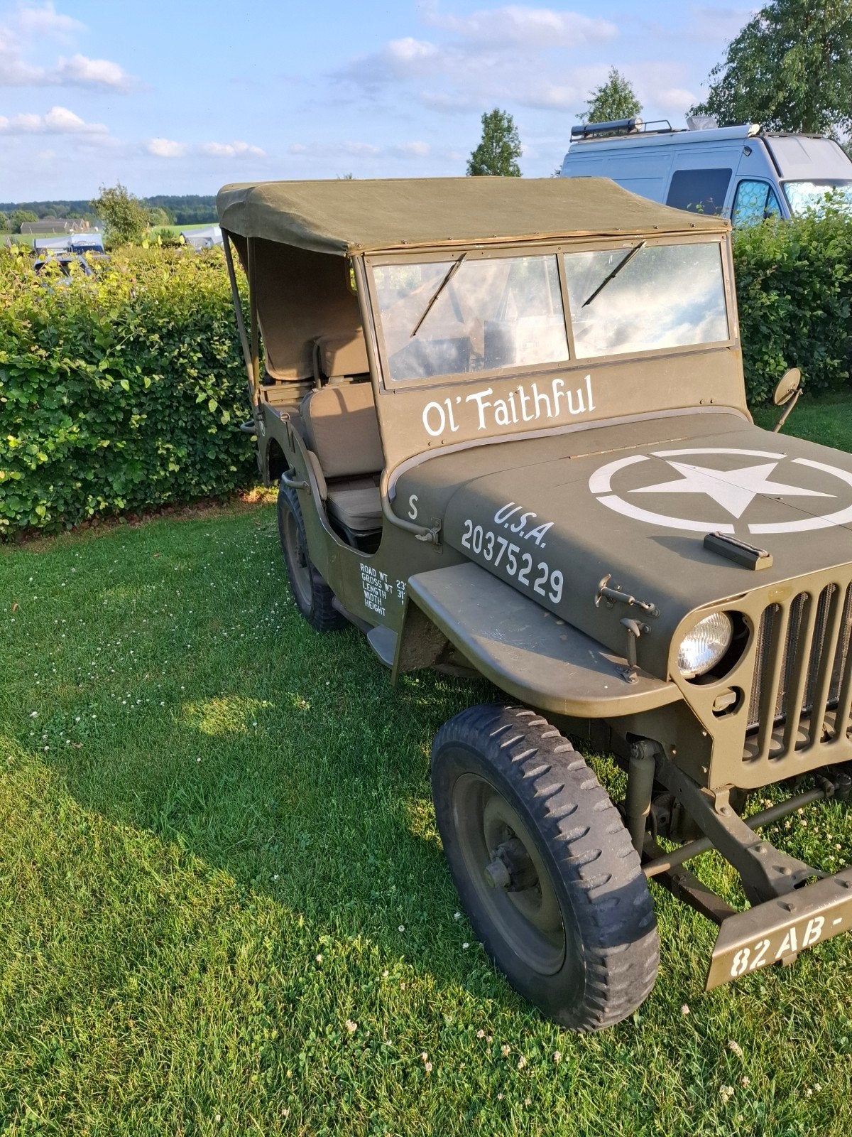 Willys MB 1945 Jeep, Auto's, Stof, 4 cilinders, Handgeschakeld, Vierwielaandrijving