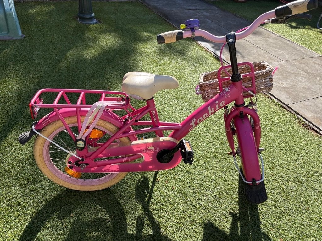 Loekie fiets, Fietsen en Brommers, Ophalen, Terugtraprem, Loekie., Gebruikt