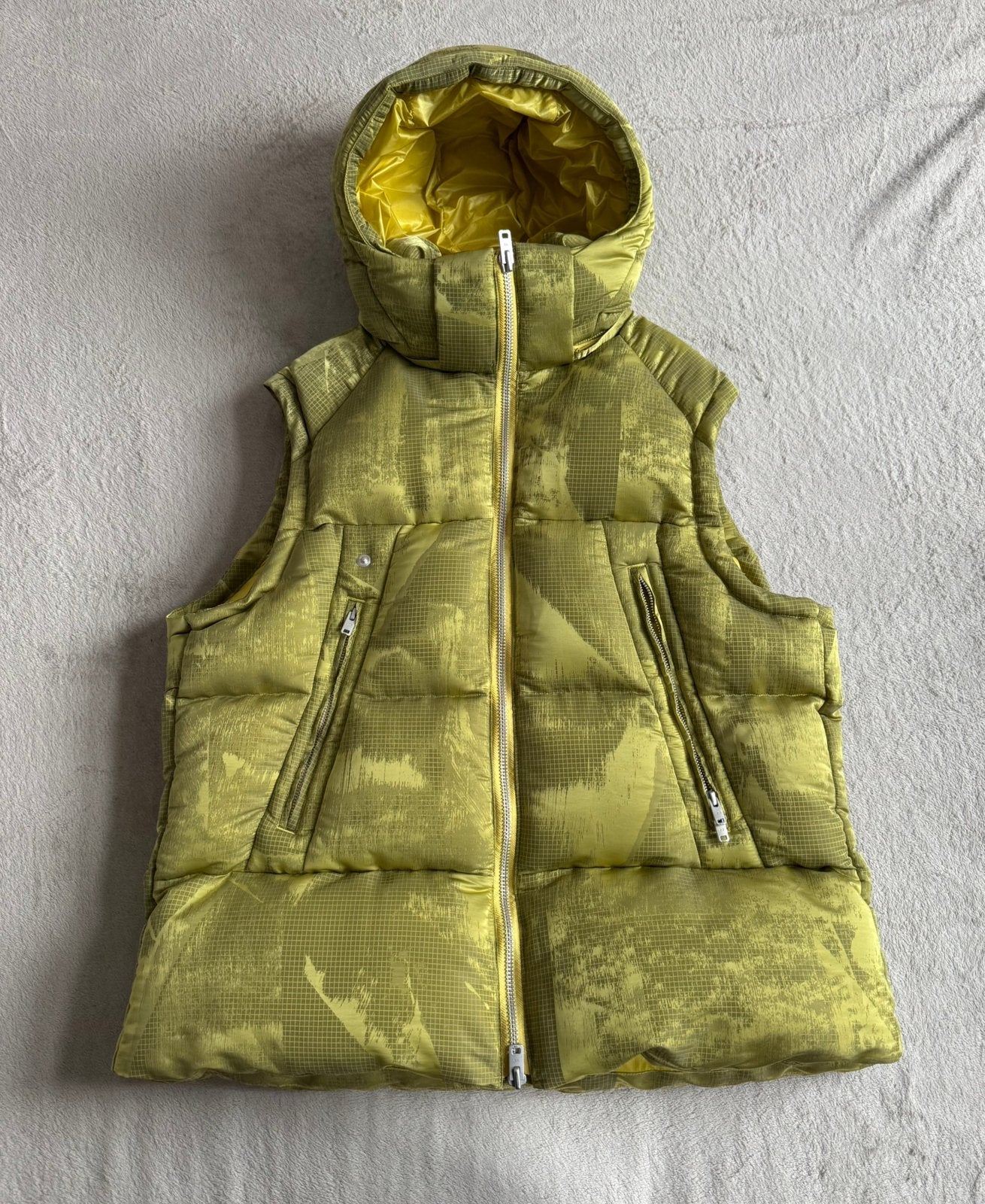 Y-3 Bodywarmer Khaki Groen – Nieuw met kaartjes – M, Ophalen, Nieuw, Maat 48/50 (M), Groen