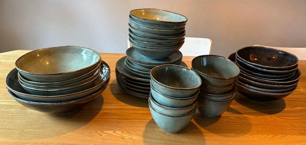 Uitgebreid servies set - diverse kommen en schalen, Ophalen, Gebruikt, Keramiek, Overige stijlen