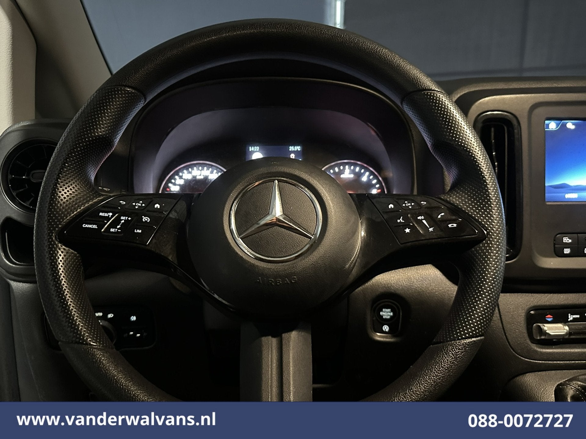 Mercedes-Benz Vito 116 CDI 164pk L2H1 2025 Model Euro6 Airco, Auto's, Dealer onderhouden, Gebruikt, 2000 kg, Mercedes-Benz