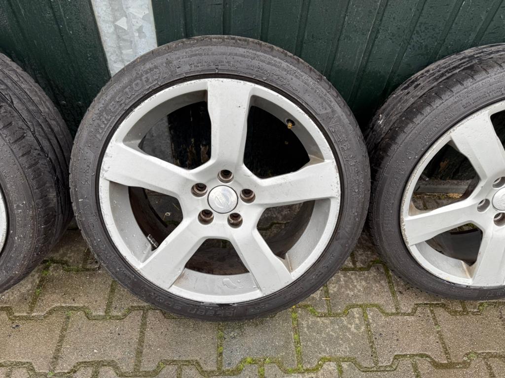 18 inch originele Volvo Cratus velgen + zomerbanden, Auto-onderdelen, Banden en Velgen, Ophalen, 18 inch, Gebruikt, Banden en Velgen