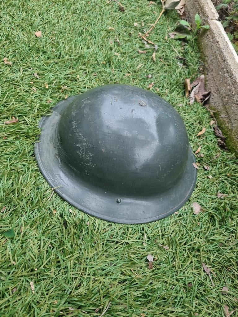 Canadese helm wo2, Verzamelen, Militaria | Tweede Wereldoorlog, Ophalen of Verzenden, Landmacht, Engeland, Helm of Baret