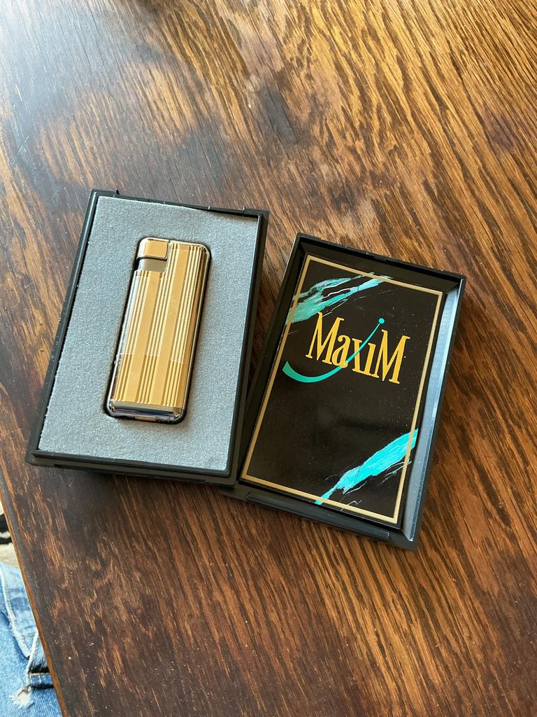 Vintage Colibri Maxim aansteker goudkleurig met doosje, Ophalen of Verzenden, Zo goed als nieuw, Aansteker