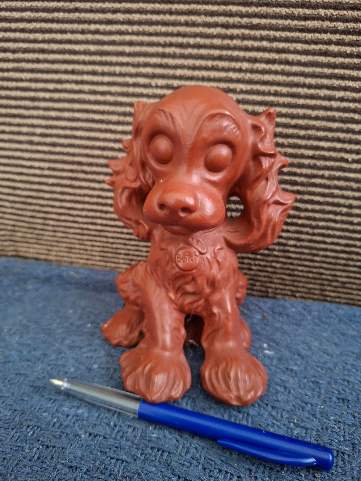 Vintage Goebel beeldje hond Butch 1958, Antiek en Kunst, Antiek | Keramiek en Aardewerk, Ophalen of Verzenden