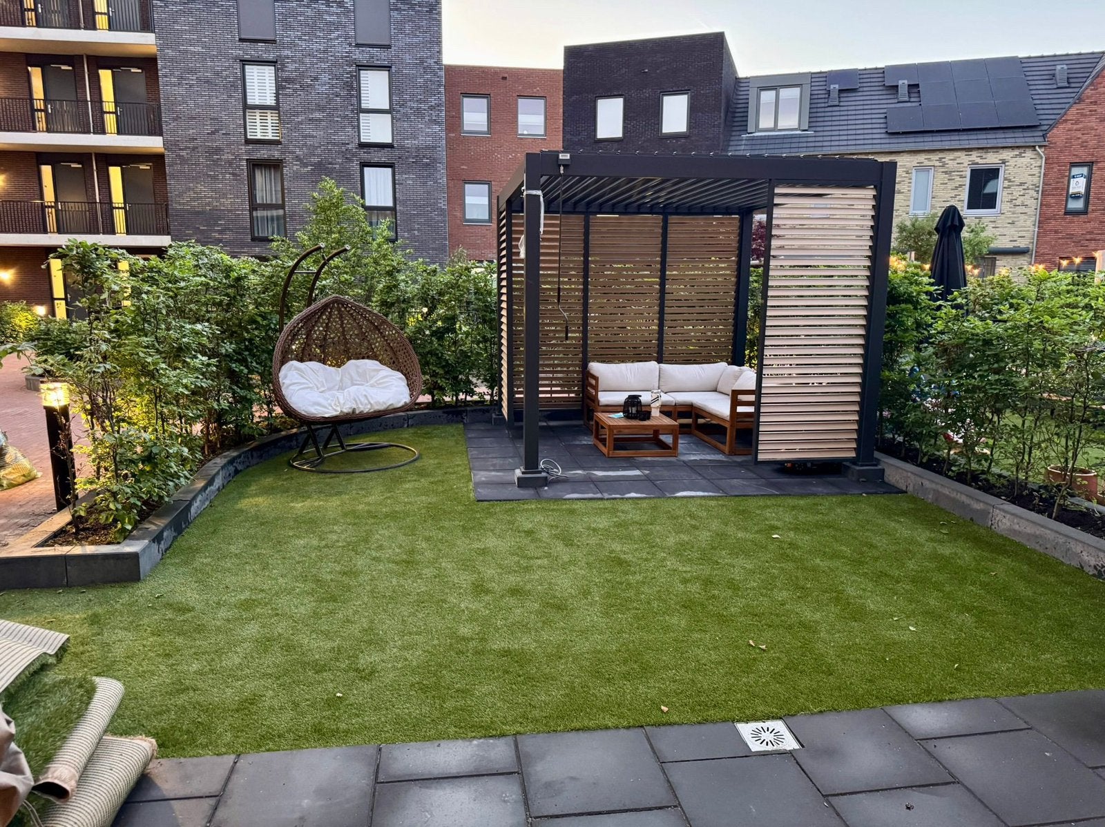 Hovenier aangeboden! Regio Hoeksche Waard, Tuin en Terras, Tegels en Klinkers, Nieuw, Terrastegels, Beton, Ophalen