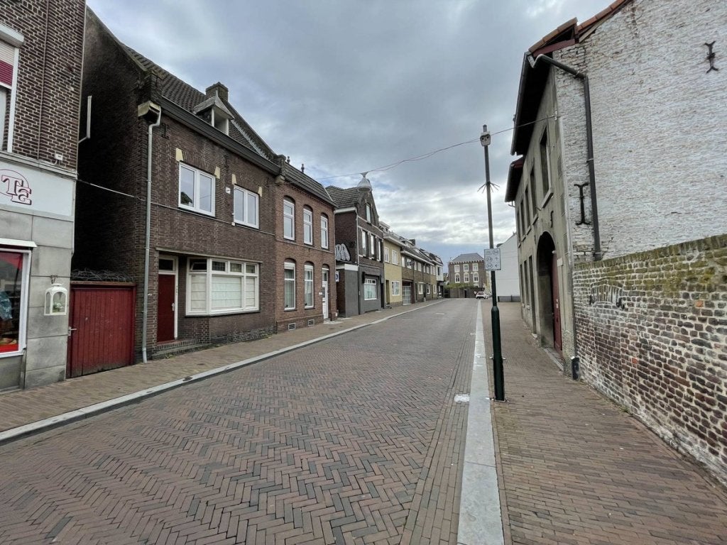 NIEUW! Woonruimte te huur Paardestraat, Sittard