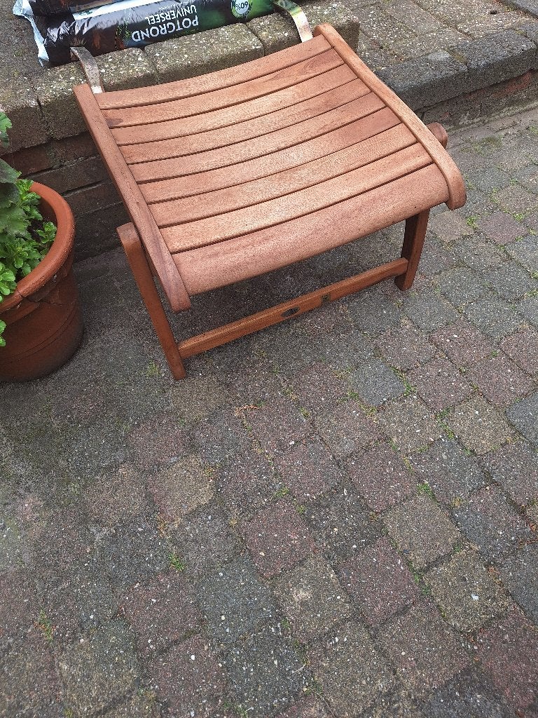 Voetenbankje voor houten tuinstoel, Tuin en Terras, Tuinmeubel-accessoires, Ophalen, Gebruikt