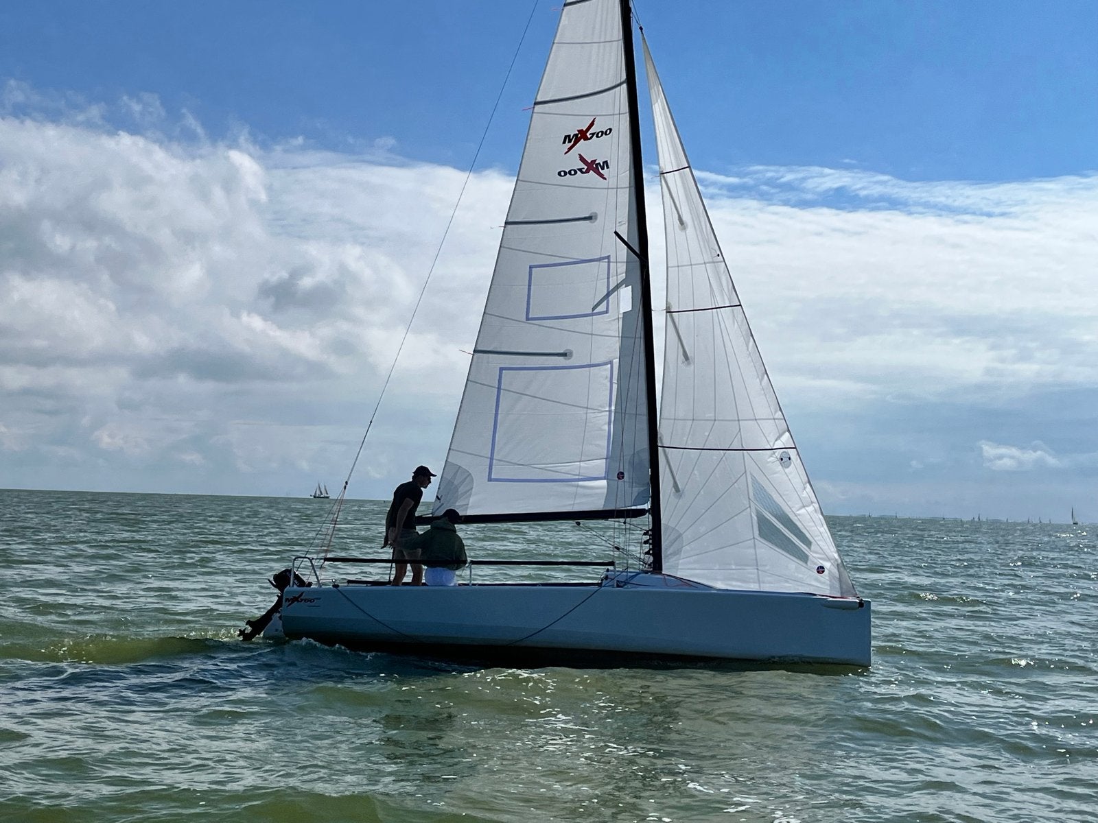 MX700 Sportieve Zeilboot - Bouwjaar 2020 - Als Nieuw, Watersport en Boten, Wedstrijdjacht of racer, Ophalen of Verzenden, Zo goed als nieuw