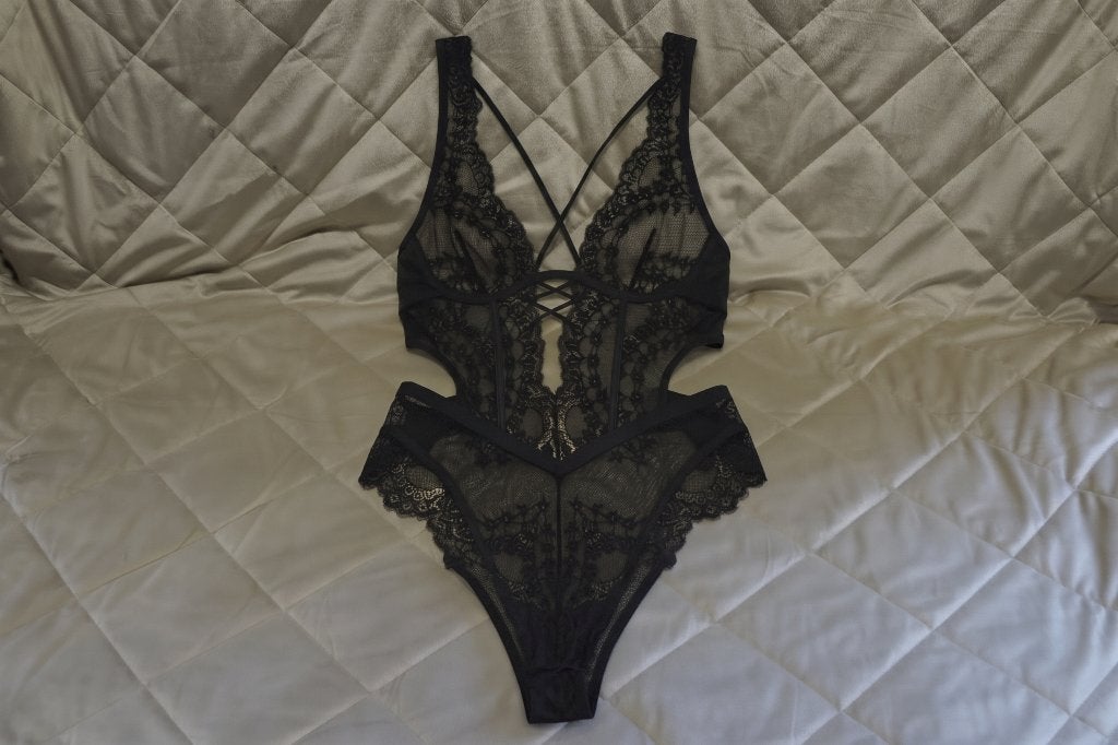 Onweerstaanbare Zwarte Kanten Body 'Sanne' van Hunkemöller!, Hunkemöller, Ophalen of Verzenden, Zwart, Body of Korset