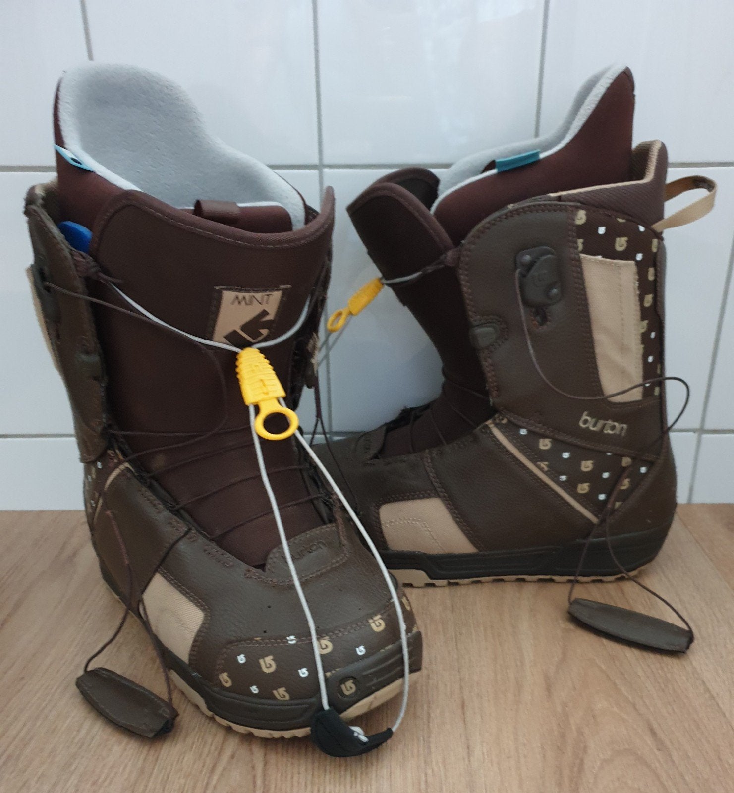 BURTON MINT DAMES SNOWBOARD SCHOENEN, Ophalen, Zo goed als nieuw, Schoenen