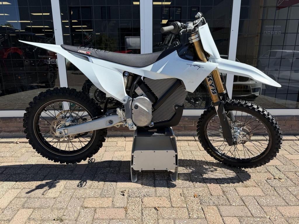 Stark VARG Alpha 80 PK 1.0 (1e generatie) | Slechts 17 uur, Motoren, Motoren | Overige merken, Stark, Bedrijf, Onbekend, STARK