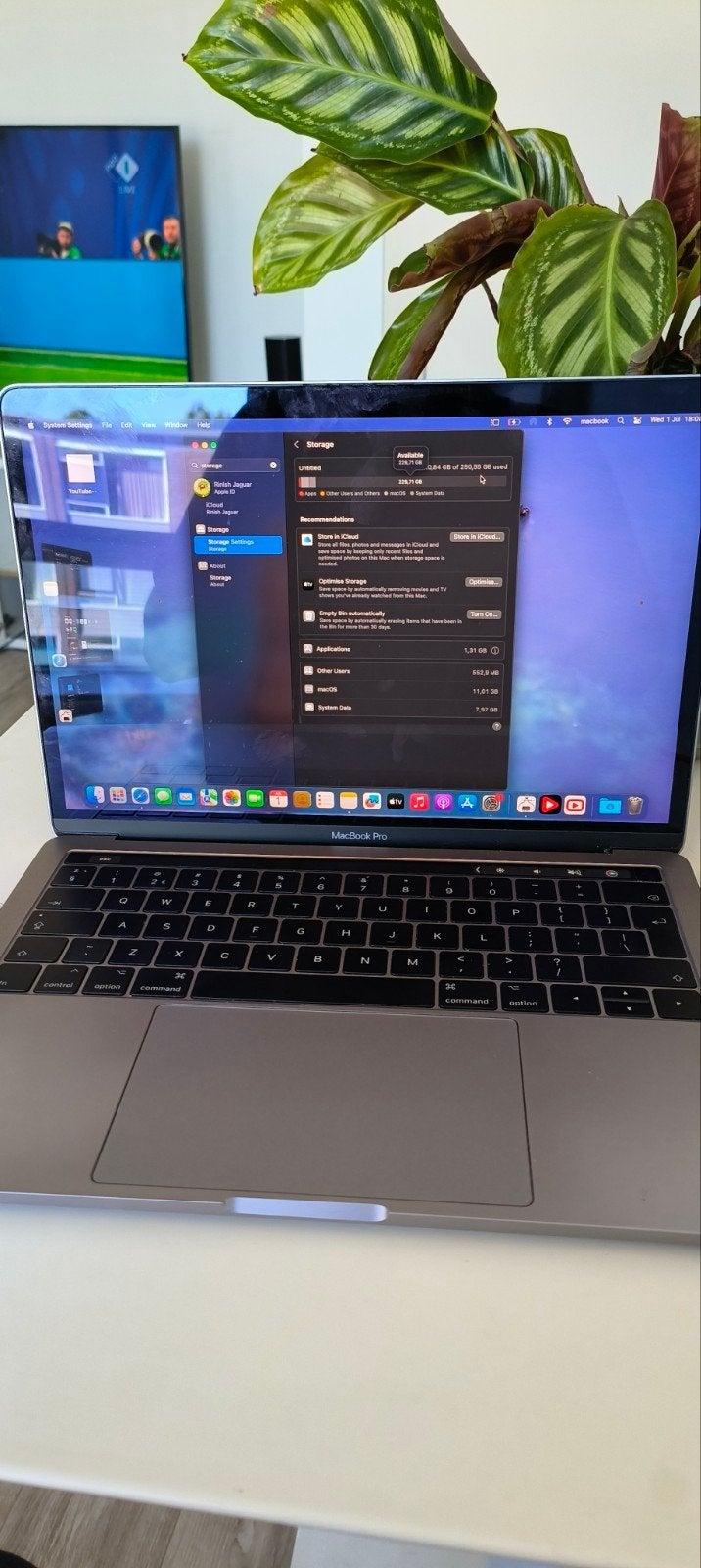 MacBook Pro 2017 i5 Touch Bar Retina 256GB SSD 16GB RAM, Computers en Software, Apple Macbooks, Gebruikt, 256 GB, 2 tot 3 Ghz