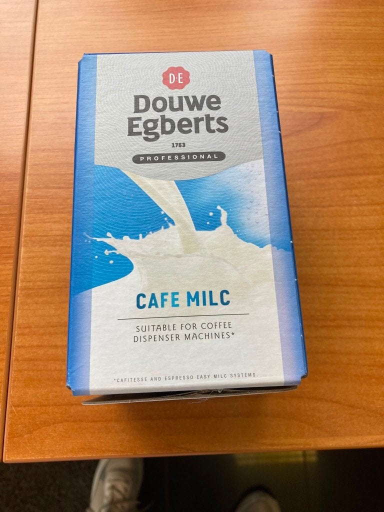 Douwe Egberts Cafitesse  melk, Ophalen, Nieuw